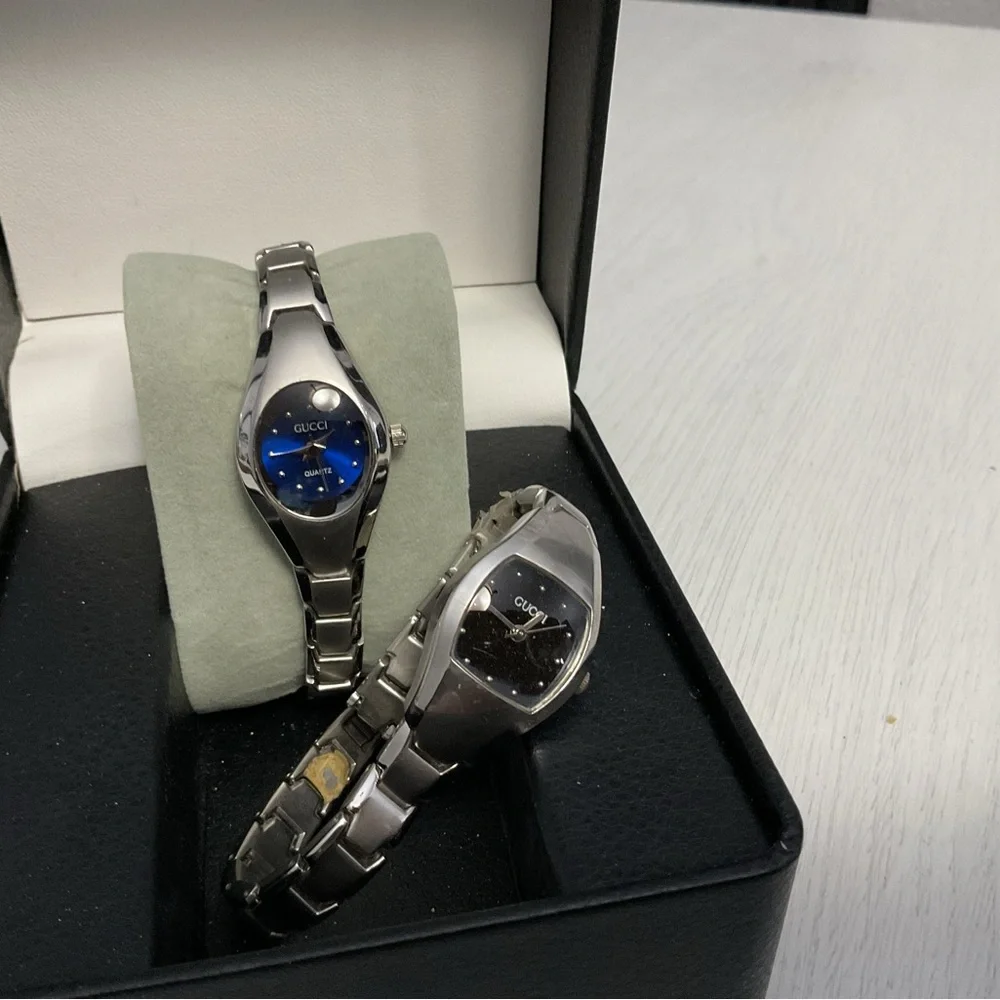 Gucci Silver watches - Picture 4 of 4